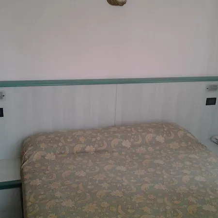 Lady Susanna Otel 2*