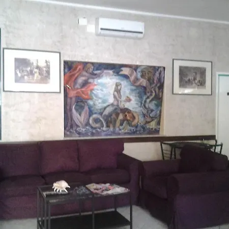 Lady Susanna Otel 2*