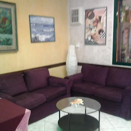 Lady Susanna Otel 2*