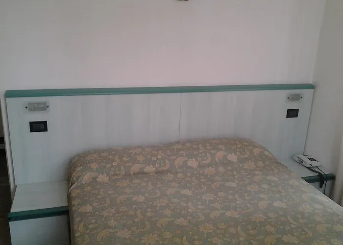 Lady Susanna Otel 2*