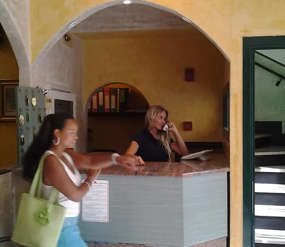 Lady Susanna 호텔 바라체