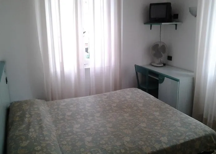 Lady Susanna Hotel Varraze